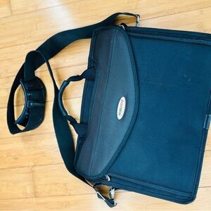 Samsonite Black 16in. Men's Bag